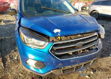 2019 Ford Escape Se z USA, uszkodzony, nr VIN 1FMCU0GD0KUB19748